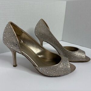 Le Chateau Elegant Rhinestone Peep-Toe Heels Size 8 Champagne